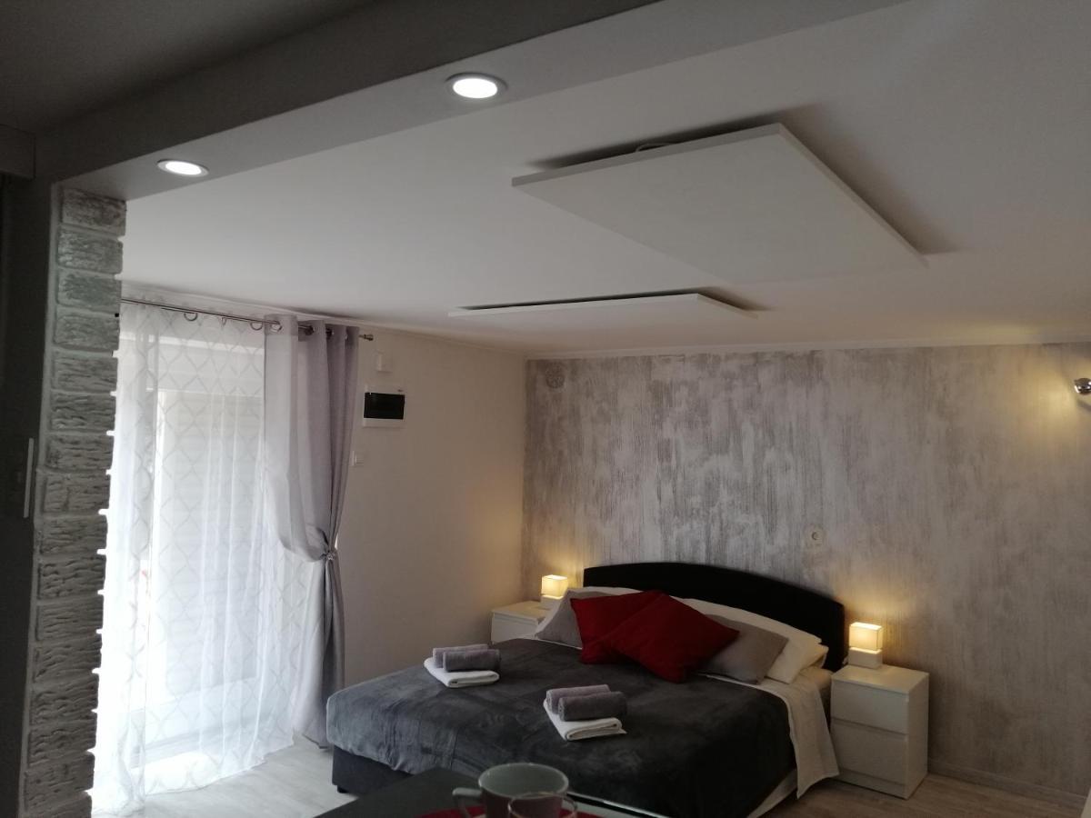 Ferienwohnung App Noel Lucija Exterior foto